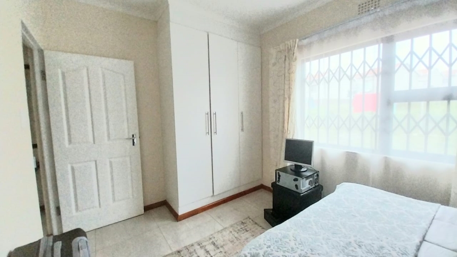 3 Bedroom Property for Sale in Graceland Eastern Cape